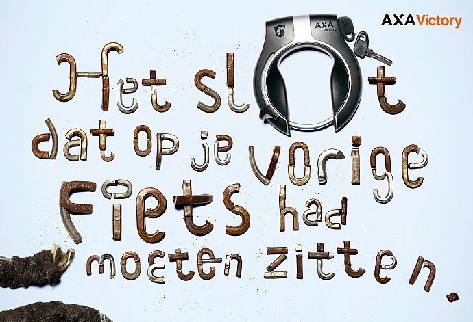 AXA Victory: Broken locks