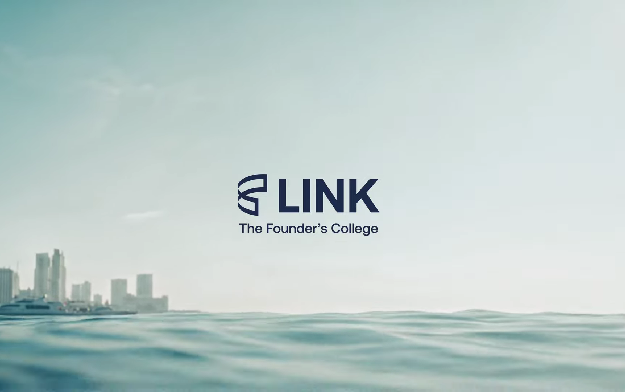 Ad of the Day | ANONIMA.ag and Not Brand Premiere Short Film Marking Link School of Business' Arrival in the United States 